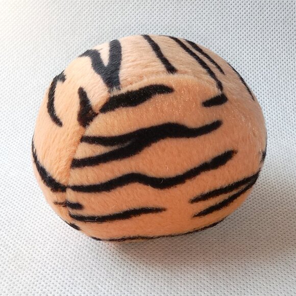 🎯 10 for $12 / A&W Collectible Plush Ball - Picture 2 of 4